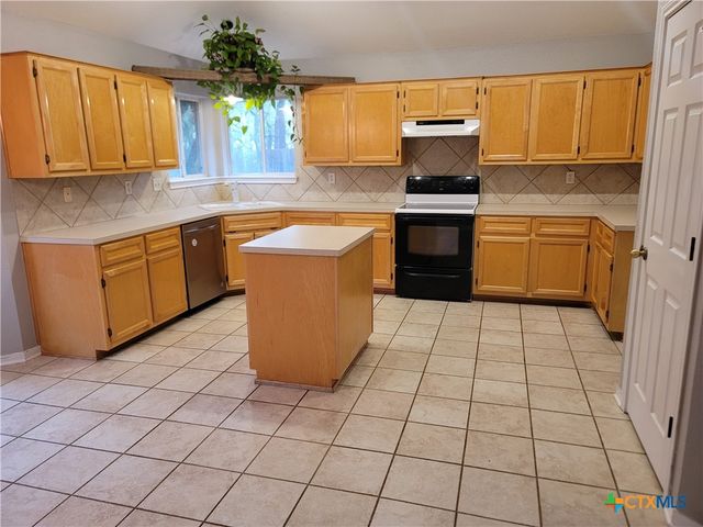 3803 Canyon Heights Road, Belton, TX 76513