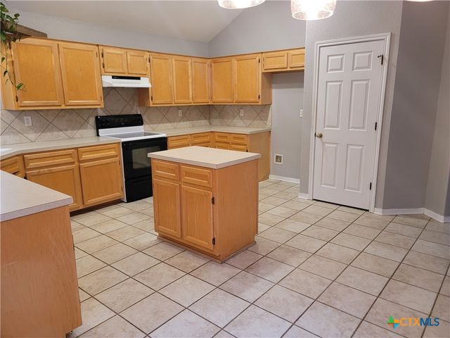 3803 Canyon Heights Road, Belton, TX 76513