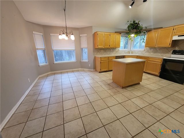 3803 Canyon Heights Road, Belton, TX 76513