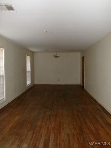 1539 Marie Foster Street, Selma, AL 36703