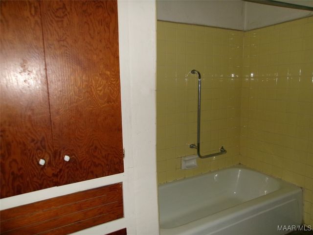 1539 Marie Foster Street, Selma, AL 36703