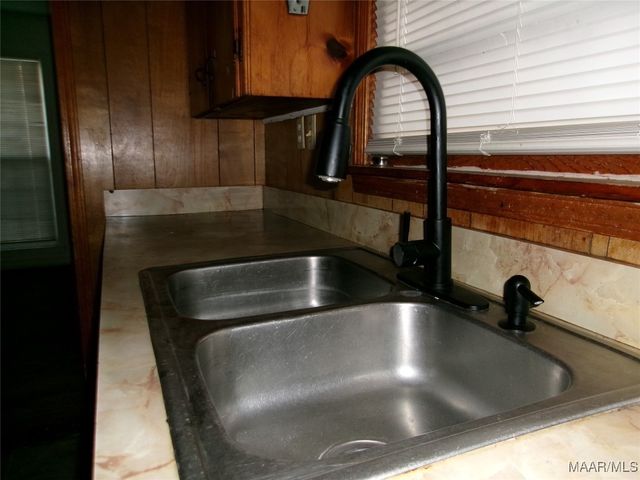 1539 Marie Foster Street, Selma, AL 36703