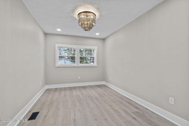 639 E Chatham Street, Newport, NC 28570