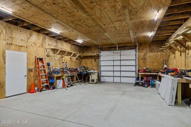 639 E Chatham Street, Newport, NC 28570