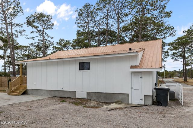 639 E Chatham Street, Newport, NC 28570