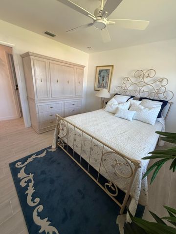 2747 E Dudley Dr Drive E D, West Palm Beach, FL 33415