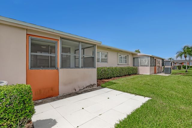 2747 E Dudley Dr Drive E D, West Palm Beach, FL 33415