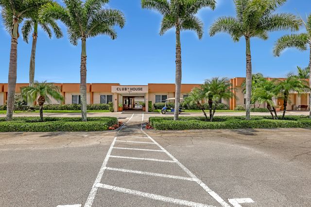2747 E Dudley Dr Drive E D, West Palm Beach, FL 33415
