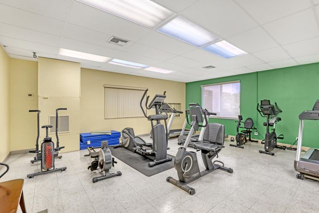 2747 E Dudley Dr Drive E D, West Palm Beach, FL 33415