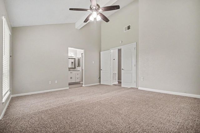 2730 Valley Forest Drive, Missouri City, TX 77489