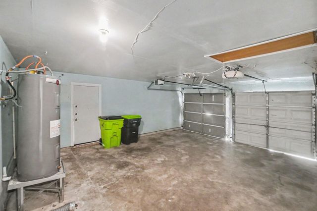 2730 Valley Forest Drive, Missouri City, TX 77489