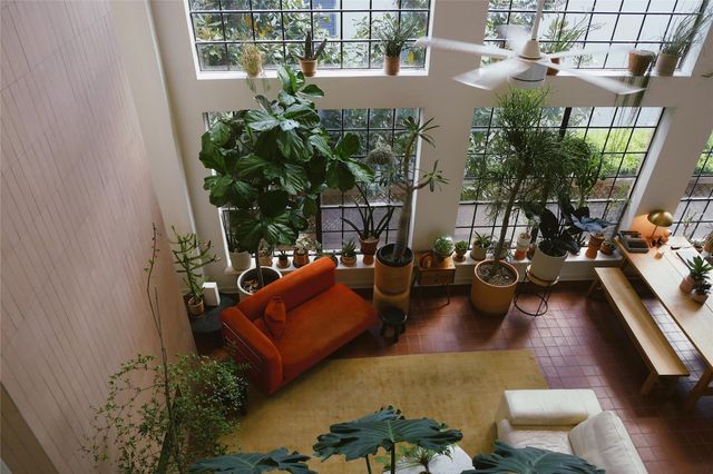 1425 Nantucket Drive B, Houston, TX 77057