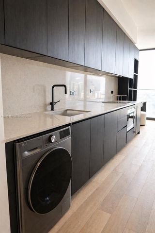 20 NE 11 th st 3403A, Miami, FL 33132