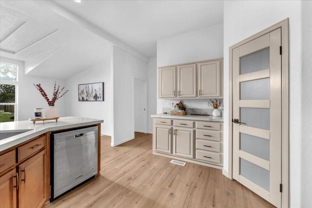 3331 Chestnut Street, Cottonwood, CA 96022