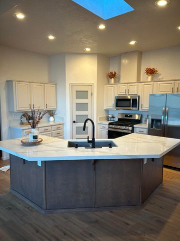 3331 Chestnut Street, Cottonwood, CA 96022