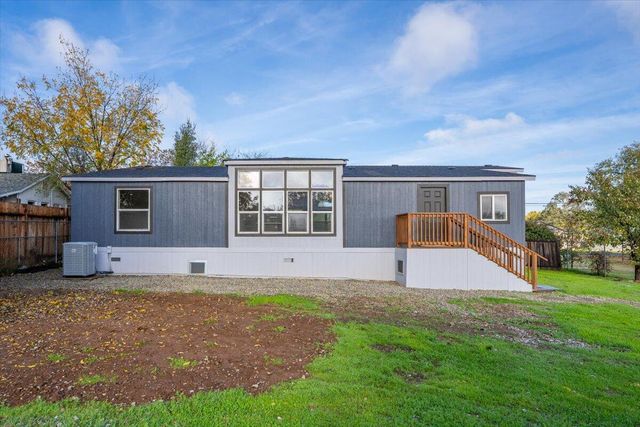 3331 Chestnut Street, Cottonwood, CA 96022