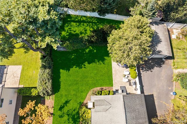 33 Cassilis Avenue, Bronxville, NY 10708