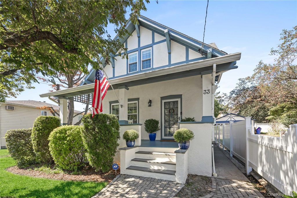 33 Cassilis Avenue, Bronxville, NY 10708 — exterior