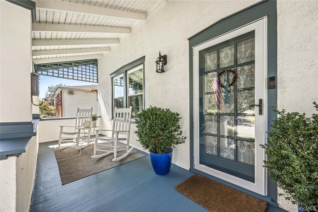 33 Cassilis Avenue, Bronxville, NY 10708 — photo 4