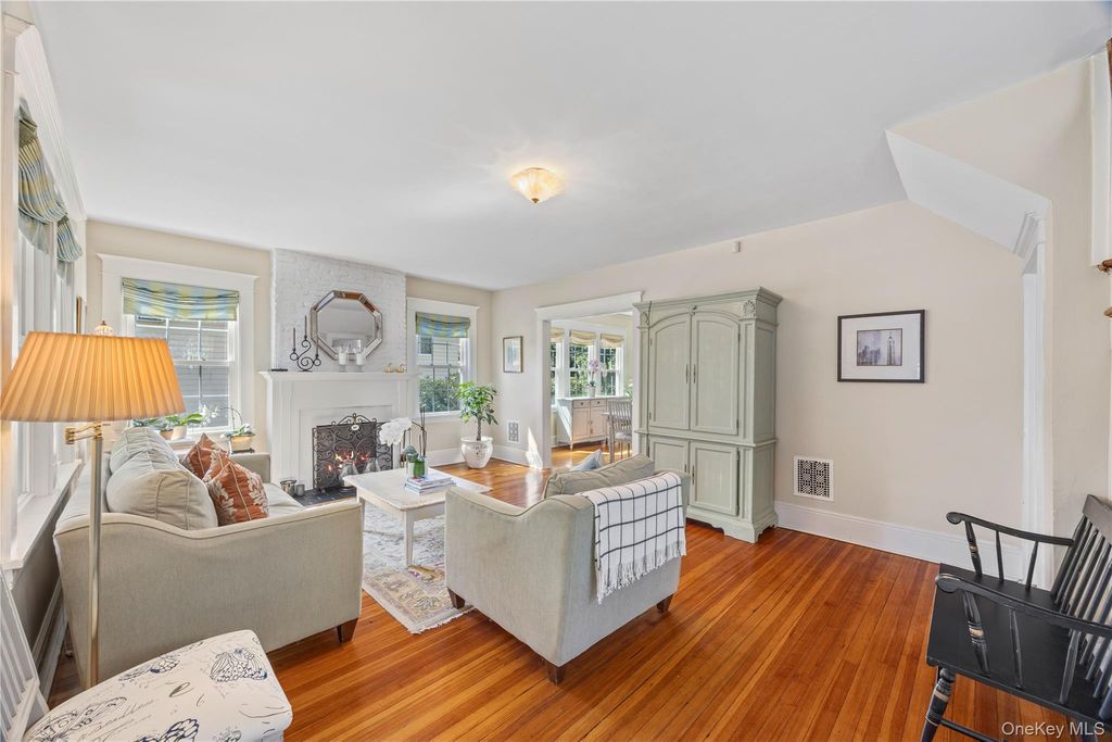33 Cassilis Avenue, Bronxville, NY 10708 — photo 5