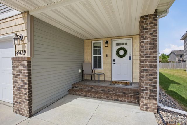 4419 17th Street S, Moorhead, MN 56560