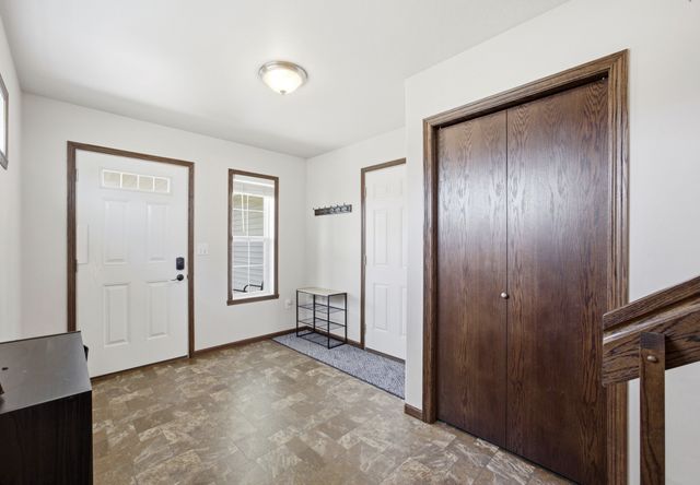 4419 17th Street S, Moorhead, MN 56560