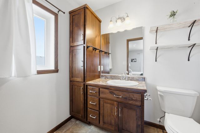 4419 17th Street S, Moorhead, MN 56560