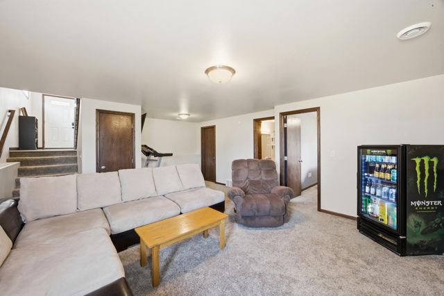 4419 17th Street S, Moorhead, MN 56560