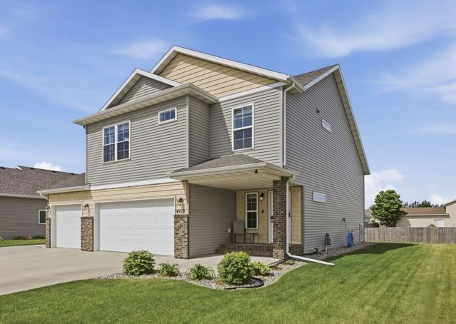 4419 17th Street S, Moorhead, MN 56560