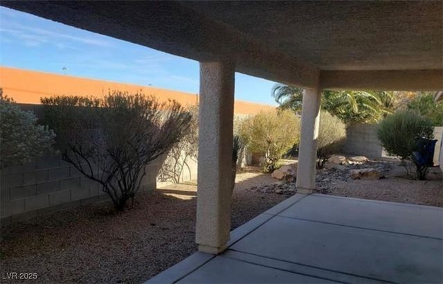 6132 Peggotty Avenue, Las Vegas, NV 89130