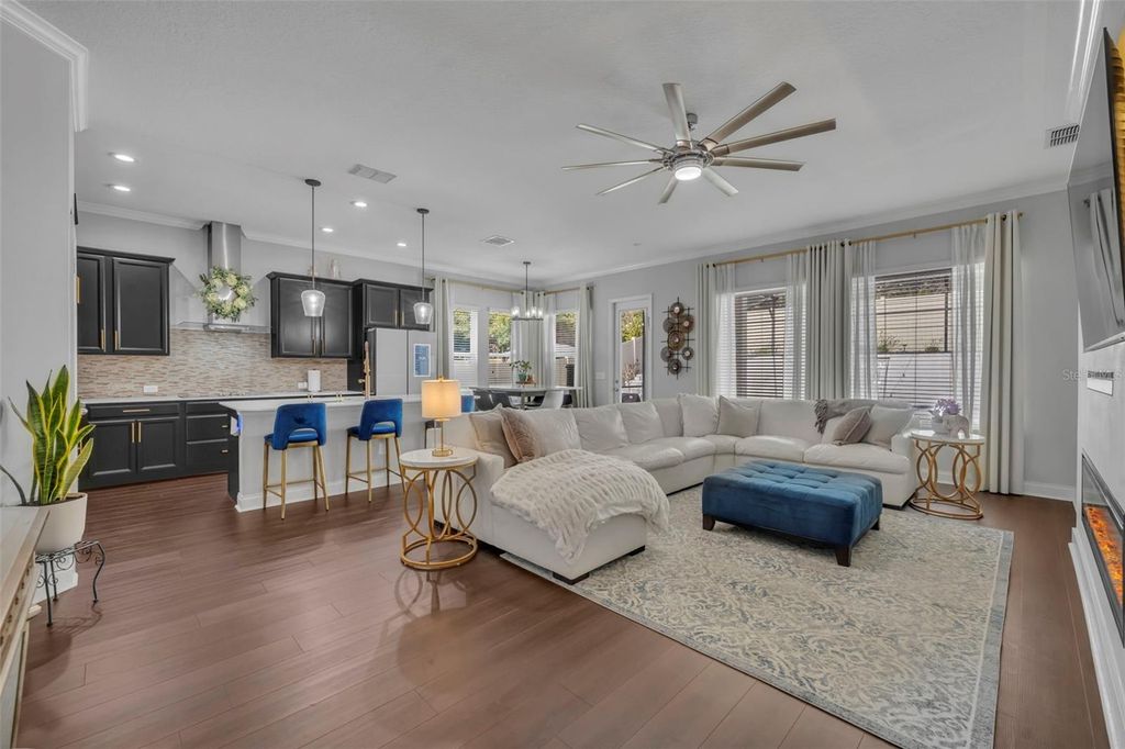 Image 12 of property listing at 17146 GATHERING PLACE CIRCLE, Clermont, FL 34711