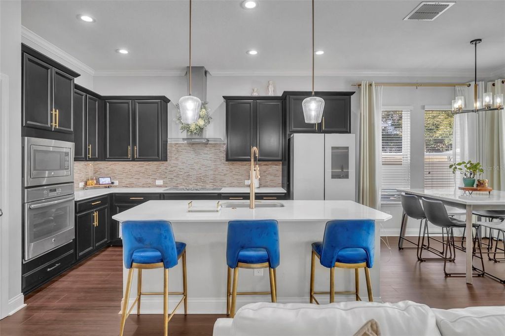 Image 16 of property listing at 17146 GATHERING PLACE CIRCLE, Clermont, FL 34711