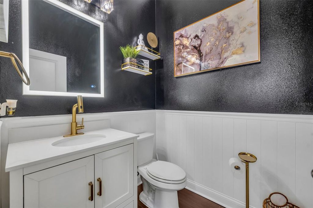 Image 9 of property listing at 17146 GATHERING PLACE CIRCLE, Clermont, FL 34711