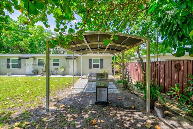 265 NE 116th Street, Miami, FL 33161