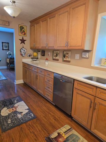 500 Laketower Drive 37, Lexington, KY 40502