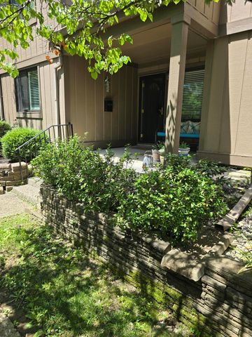 500 Laketower Drive 37, Lexington, KY 40502