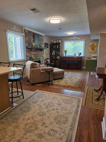 500 Laketower Drive 37, Lexington, KY 40502
