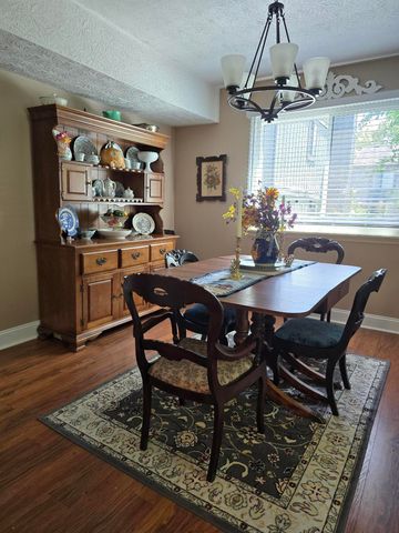 500 Laketower Drive 37, Lexington, KY 40502