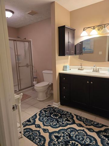 500 Laketower Drive 37, Lexington, KY 40502