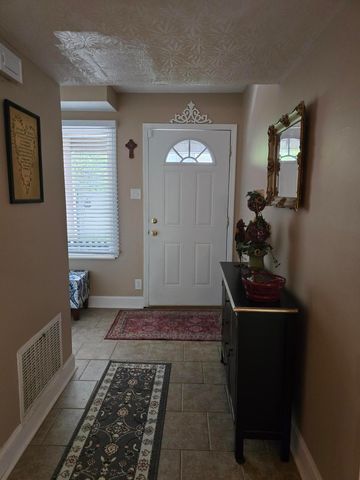 500 Laketower Drive 37, Lexington, KY 40502