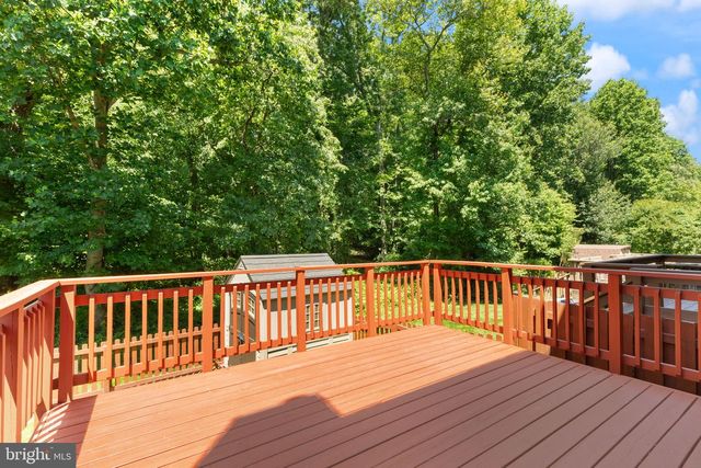 8940 QUAIL RUN DR, Perry Hall, MD 21128