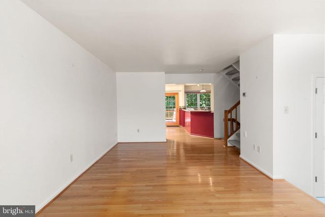 8940 QUAIL RUN DR, Perry Hall, MD 21128