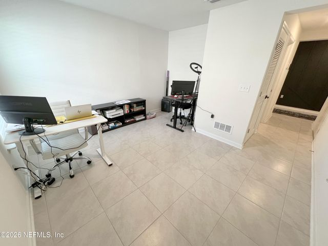 7223 HAWKES BEND STREET Street, Jacksonville, FL 32219