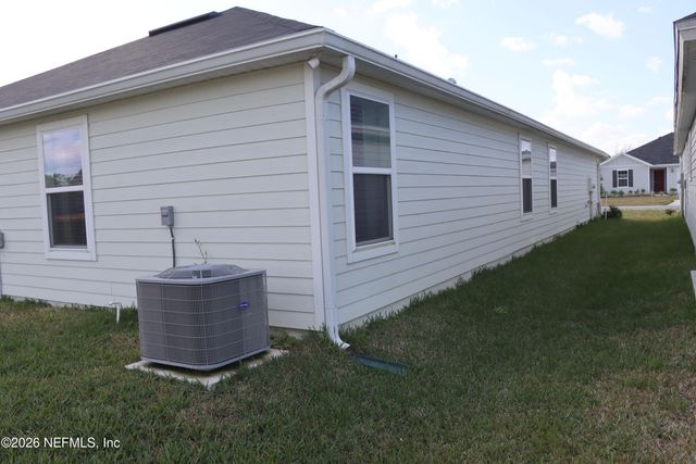 7223 HAWKES BEND STREET Street, Jacksonville, FL 32219