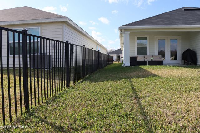 7223 HAWKES BEND STREET Street, Jacksonville, FL 32219