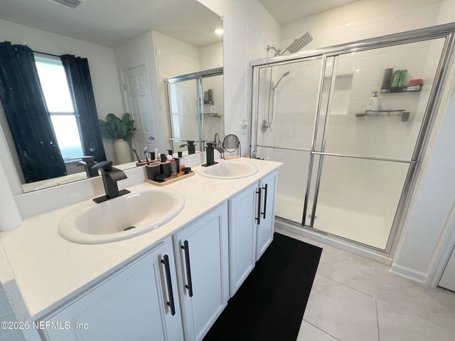 7223 HAWKES BEND STREET Street, Jacksonville, FL 32219