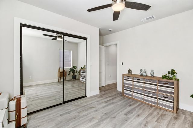 3140 S St, Sacramento, CA 95816