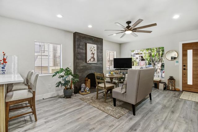 3140 S St, Sacramento, CA 95816