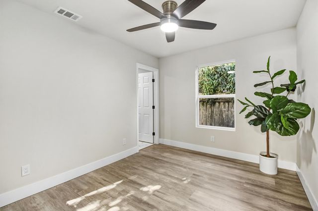 3140 S St, Sacramento, CA 95816