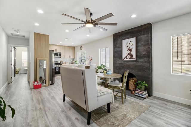 3140 S St, Sacramento, CA 95816